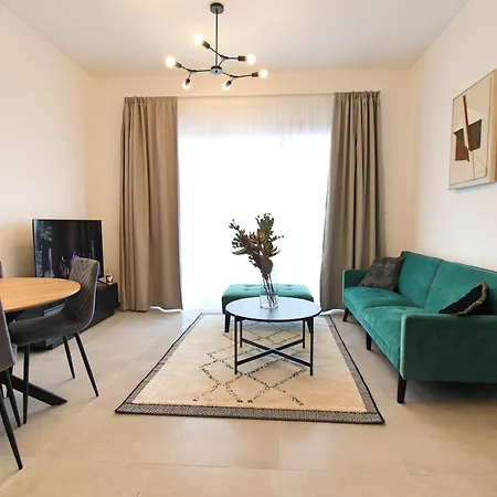 Modern & Stylish Pool 5 Min To & Mymall * Limassol